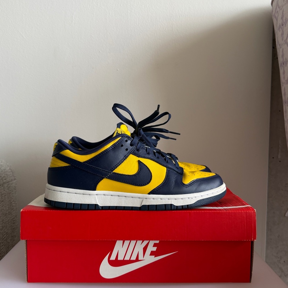 Nike Dunk Low Retro Michigan Blue/Yellow Sz 8.5